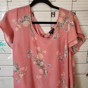 Lovely Torrid Pink Flower Blouse